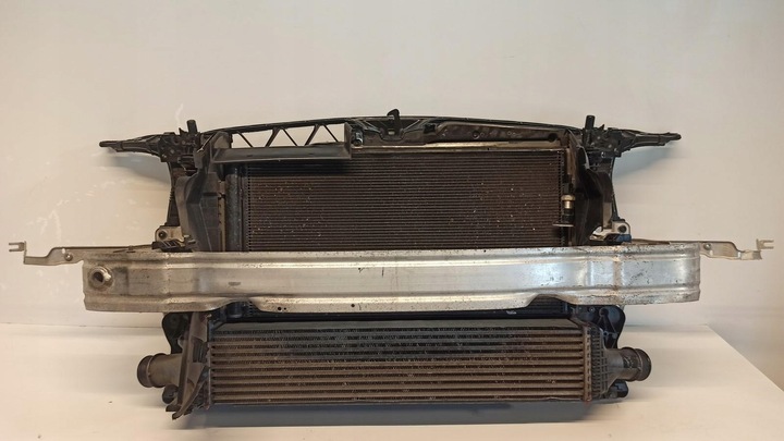 фото №1, Audi a6 c7 pas переднее радиатор вентилятор комплект cdud радиаторов 3.0