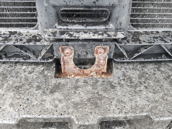 фото №8, Vw golf 5 v 04-09r gti 2.0 tdi 170km pas переднее радиатор