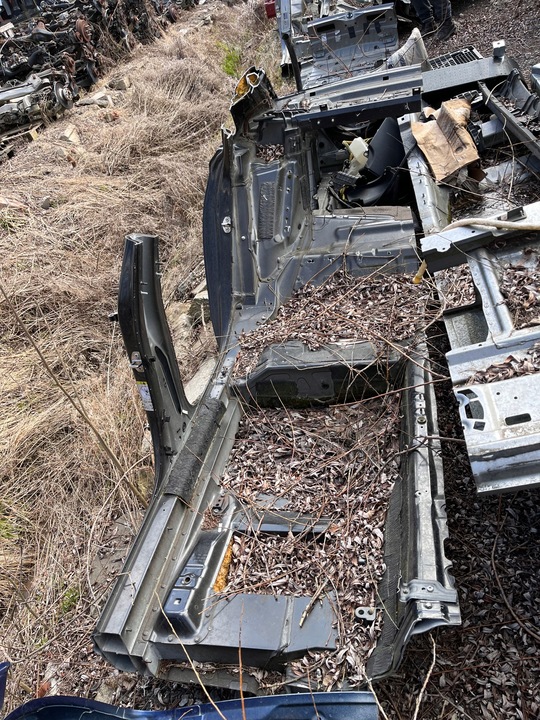 фото №2, Audi a8 d4 4h крыло четверть порог зад правая