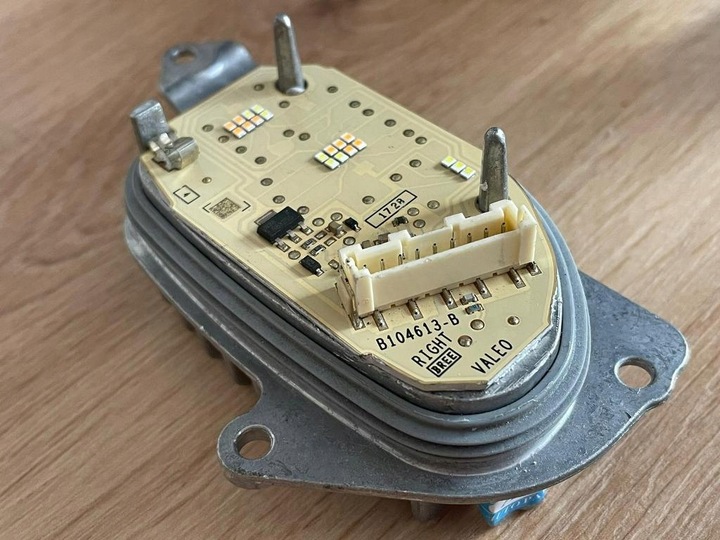 фото №4, Модуль правые 8+8+3 led drl 82a998474 b104613-b 90145443 do audi a1 s1