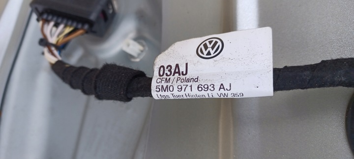 фото №12, Двері лівий зад задні сріблястий golf v plus