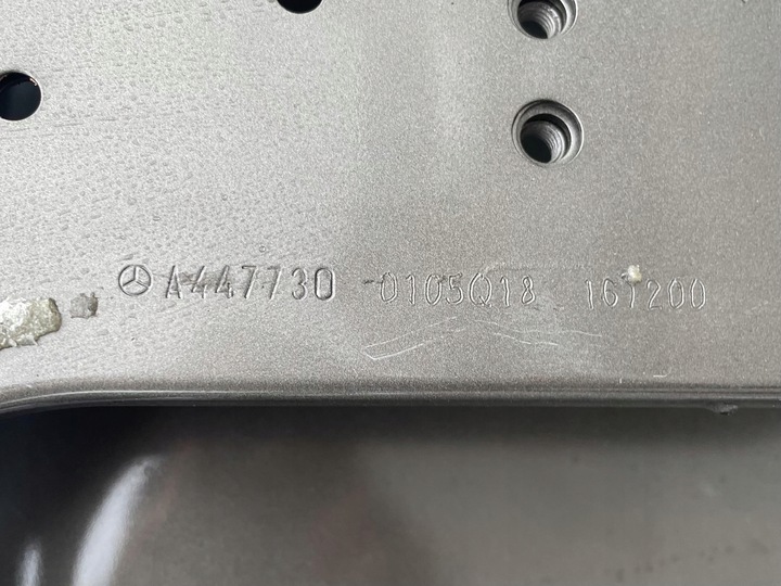 фото №9, Mercedes v класс w447 дверь боковые левая a447730