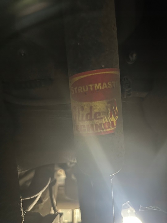 фото №4, Подвешивание конверсия swap амортизаторы sprężynowe audi a8 d3