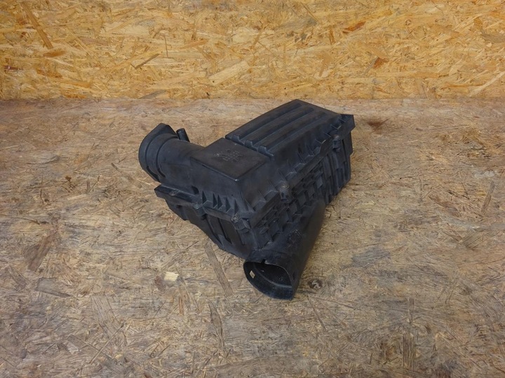 фото №11, Audi a3 8p рестайлінг golf vi 2.0 tdi корпус фільтра повітря 3c0129607as