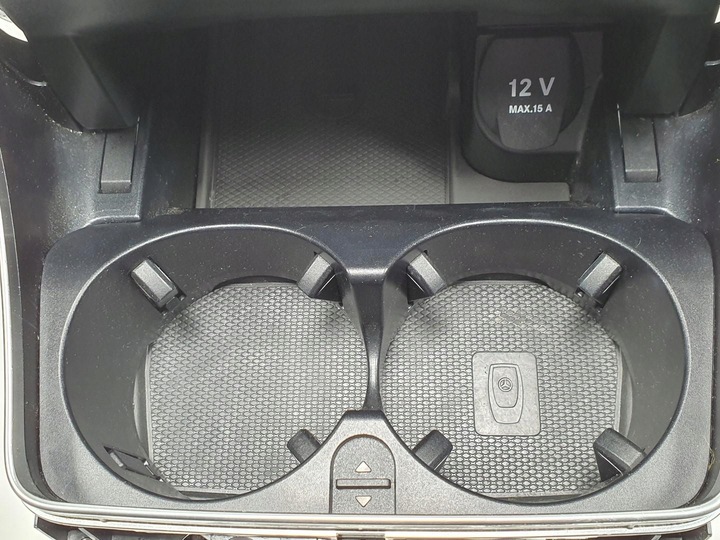 фото №7, Бардачок na кружки dekor mercedes w205 a2056804510