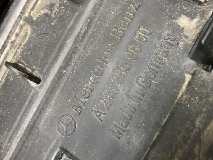 фото №11, Mercedes eqa x243 a243 спойлер бампер зад a2438859800