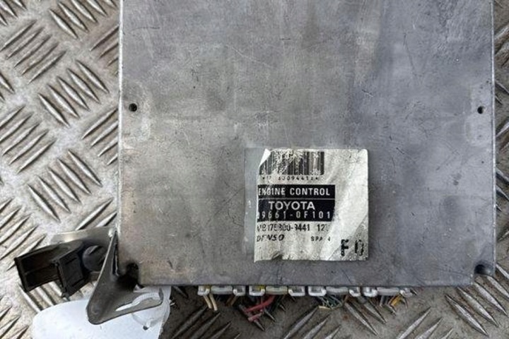 фото №8, Компютер двигуна ecu toyota corolla verso zer_, zze12_, r1_ 896610f101