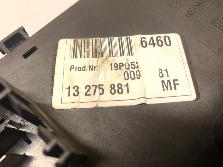 фото №2, Opel insignia a 2010 рамка / модуль предохранителей