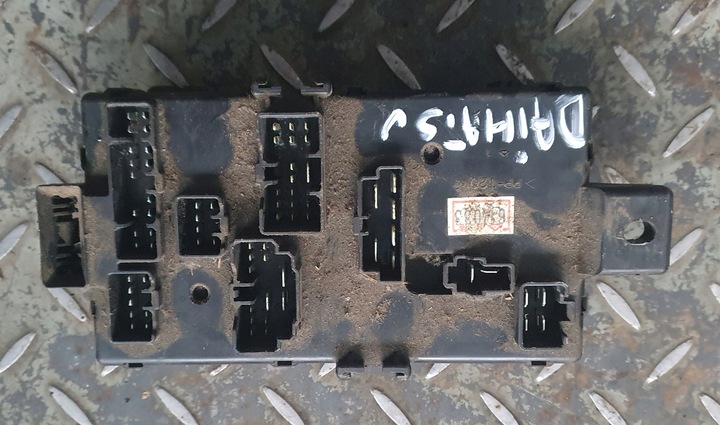 фото №2, Коробка предохранителей daihatsu sirion i рестайлинг 1.0
