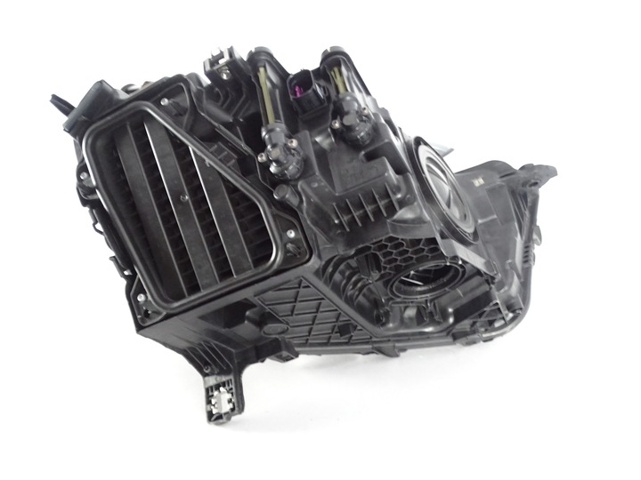 фото №6, Лампа перед передняя левая audi q3 83a полный led