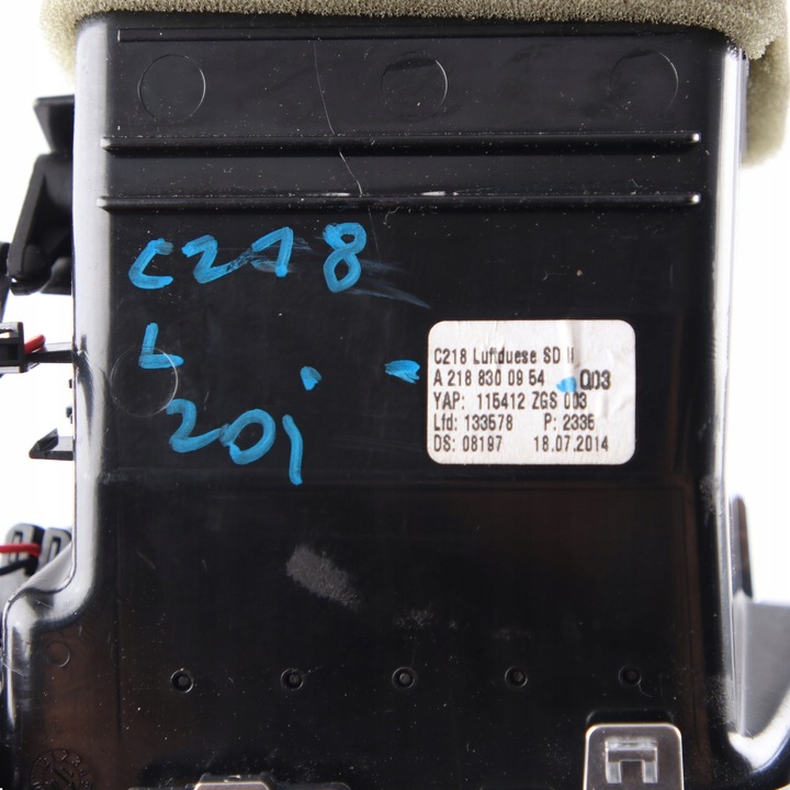 фото №10, Mercedes cls w218 решётка воздуховод консоли левая левый перед a2188300954