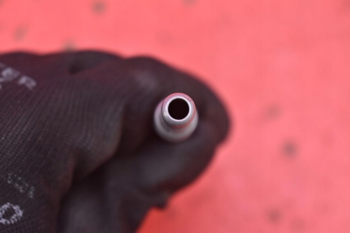 фото №6, Планка впрыскивающий форсунки 23250-21020 toyota prius 2 ii xw20 1.5 vvti 77 km