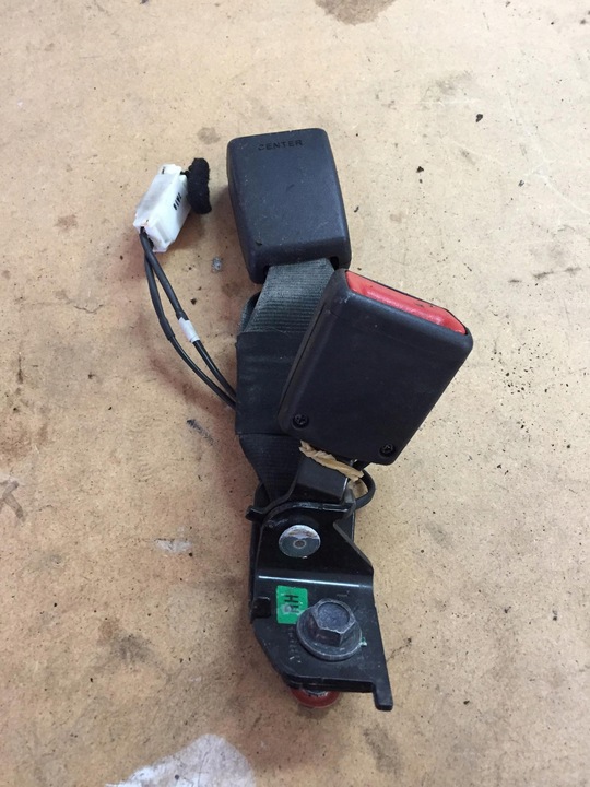 фото №2, Kia rio v 2017- застібка ременя безпеки зад