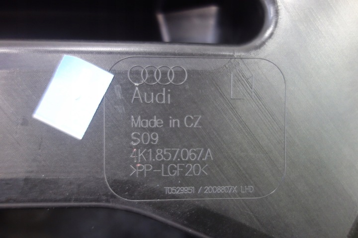 фото №8, Торпедо капот консоль audi a6 c8 проекционный дисплей 4k1857067a