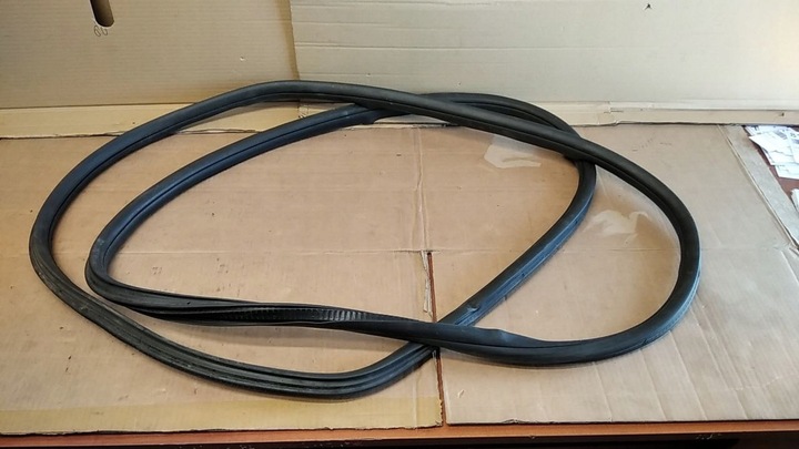 фото №1, Mercedes sprinter w907 w910 прокладка дверь правый/левый перед