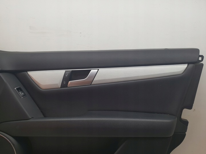 фото №6, Mercedes c-klasa w204 рестайлинг обивка дверь перед