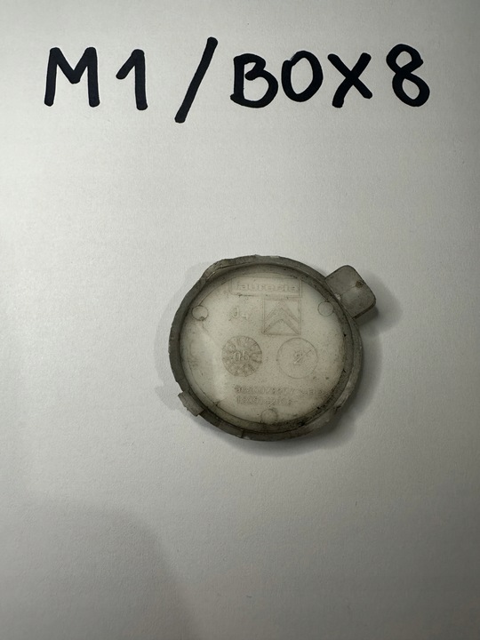 фото №2, Citroen c3 заглушка бампера 9680073377