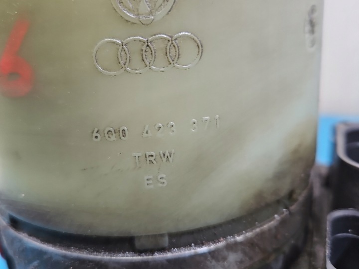 фото №9, Насос гідропідсилювач seat ibiza iii 6l 1,4 16v 6q0423156m 6q1423051ad 6q242305