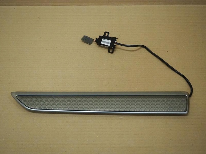 фото №1, Планка обивка дверь левый перед зад koleos ii