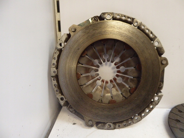 фото №5, C клас w202 93-01 зчеплення притиск диск підшипник 2.2 cdi