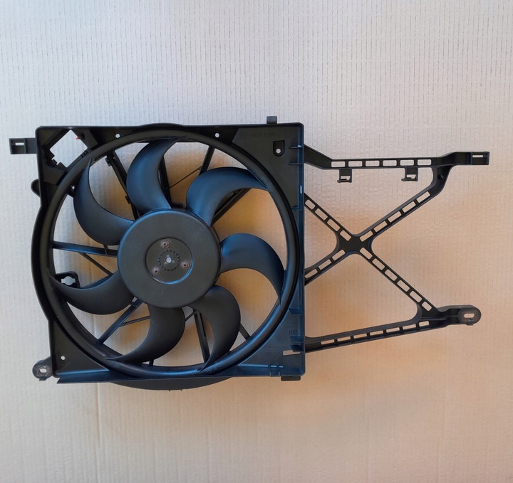 фото №3, Astra h iii 03- 1.8 корпус вентилятор радиатор