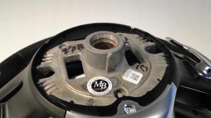 фото №16, Mercedes eqe 295 v295 руль a0994602607 3d16 алькантара amg европа