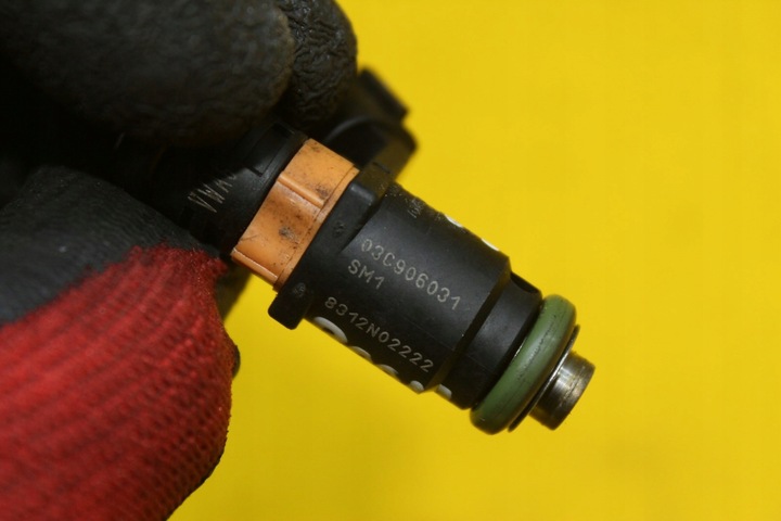 фото №5, Инжектор форсунка 03c906031 1.6 b bts roomster