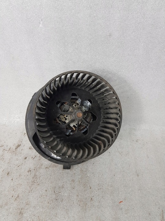 фото №1, Вентилятор воздуходувка audi vw skoda 3c0907521b