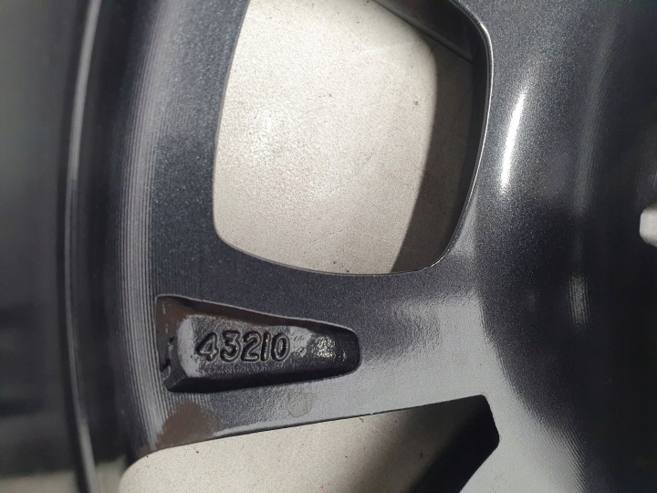 фото №15, Suzuki ignis iii алюминиевый диск 16 дюймов 5x16 et40 4x100 oem номер 62r70-43210