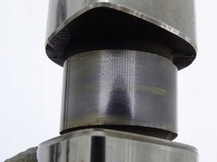 фото №8, Opel vectra b 1.8 16v x18xe вал распределительный вал w gc13