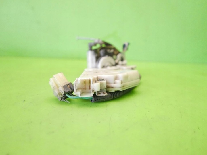 фото №7, Замок центральный правые перед nissan primera i p10