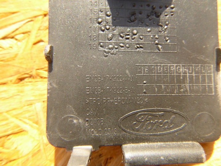 фото №3, Ford s-max mk2 15- заглушка фаркоп hak бампер зад em2b17k922a