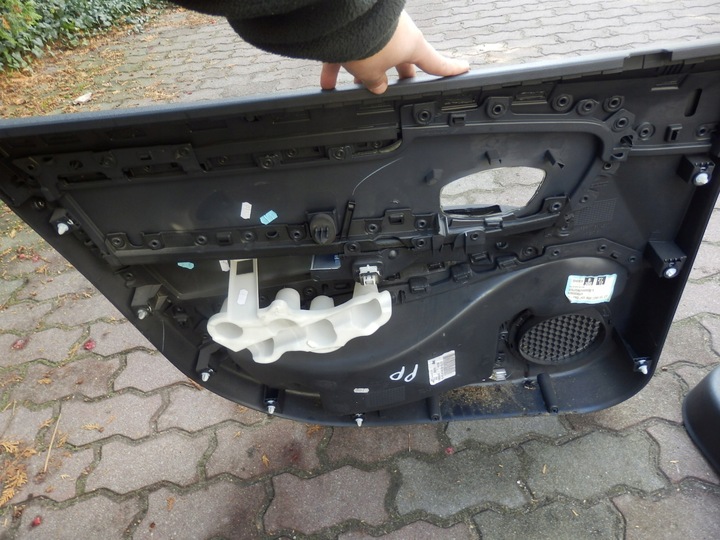фото №9, Renault scenic iii боковина оббивка двері перед