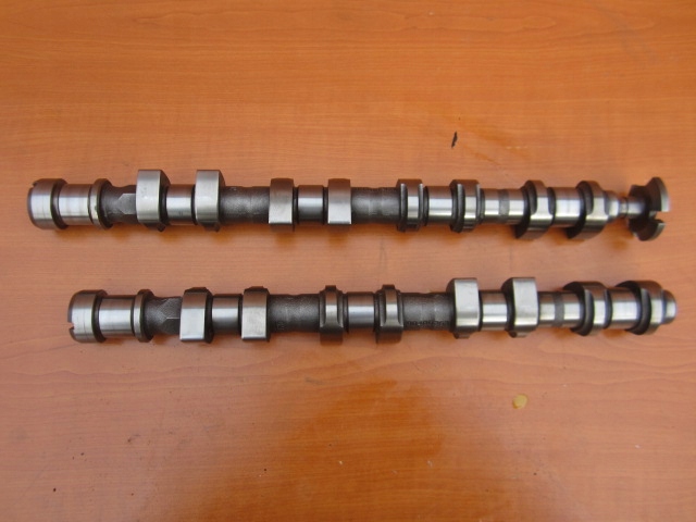 фото №8, Opel astra iv j 1.6 turbo a16let вкладыш перемычка вал распределительный вал головки