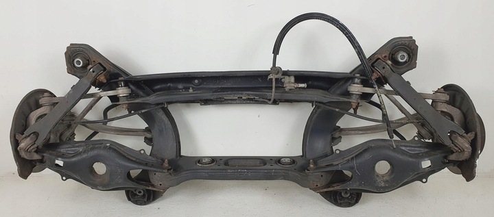 фото №12, Подвешивание задние балка ось зад mercedes w204