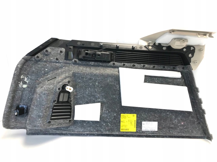 фото №9, Vw touareg боковина багажника 760867038c 760867037c