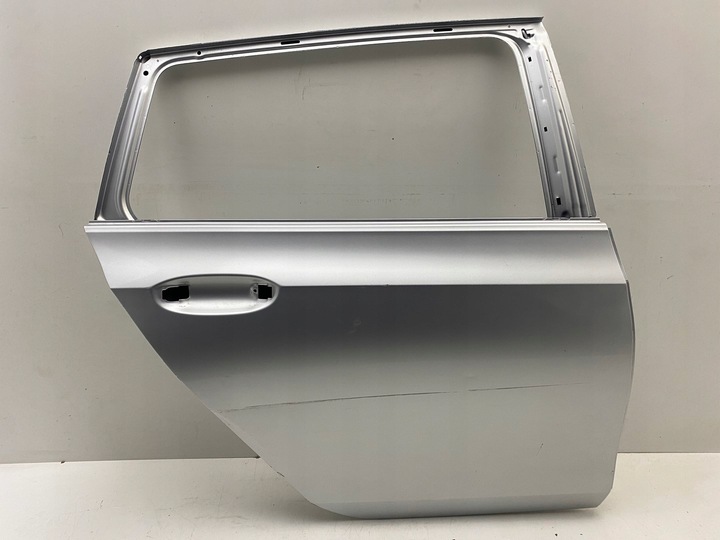 фото №1, Vw golf viii 8 универсал 5h9 правые дверь зад задние 19-