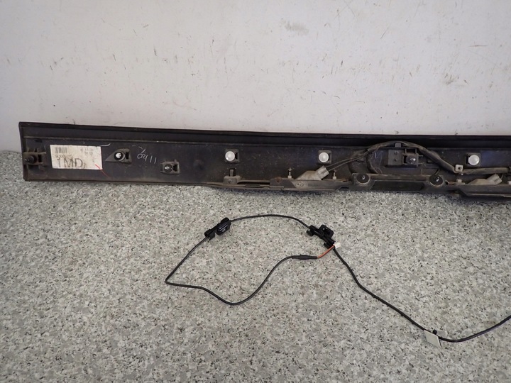 фото №6, Subaru forester iii 2.0d 09- планка кришки зад камера лампочки