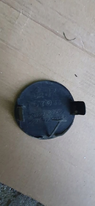 фото №2, Toyota auris заглушка фаркоп права ліва