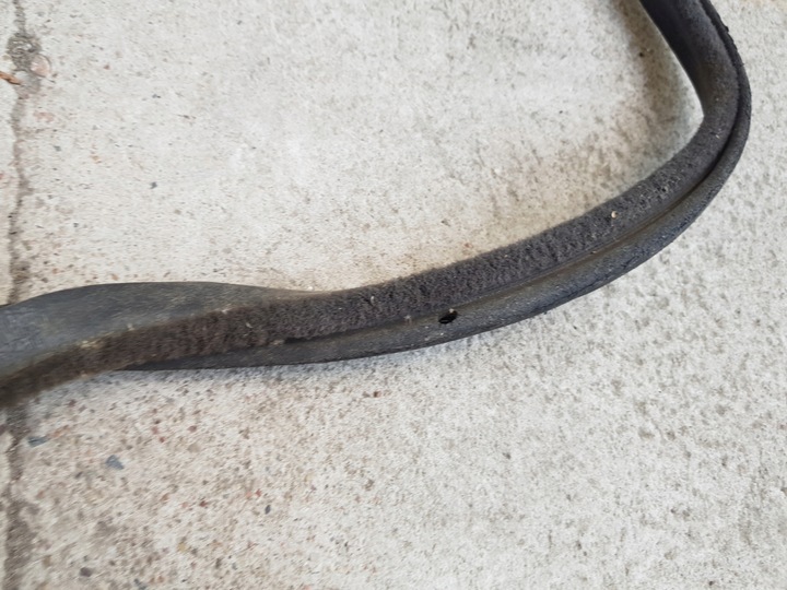 фото №6, Прокладка кузовная ниша дверь левая перед bmw e30 купе