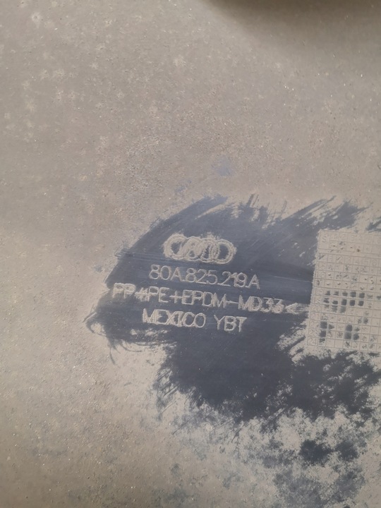 фото №6, Audi q5 80a планка стёкла защита шасси 80a825219a