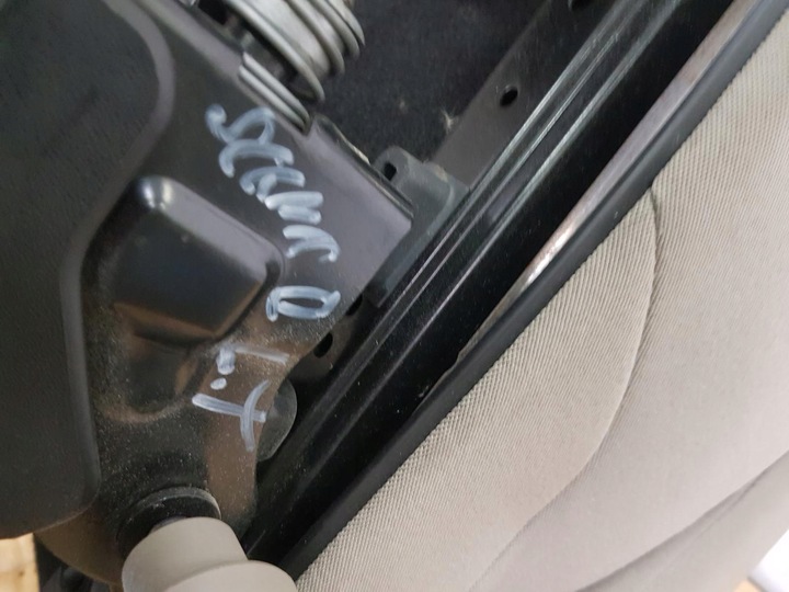 фото №9, Renault scenic ii сиденье левый зад сиденье