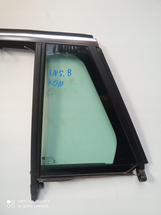 фото №2, Insignia b универсал стекло прокладка дверь левый зад 16