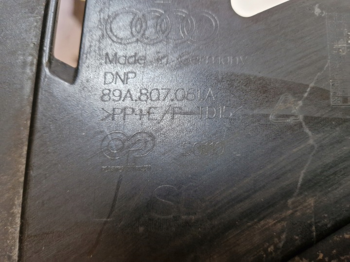 фото №6, Audi q4 e tron бампер передний перед решётка 89a807061a