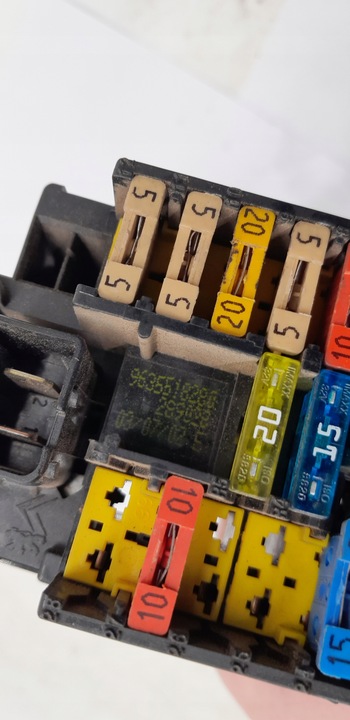 фото №6, Коробка запобіжників peugeot partner 2.0 hdi 02r