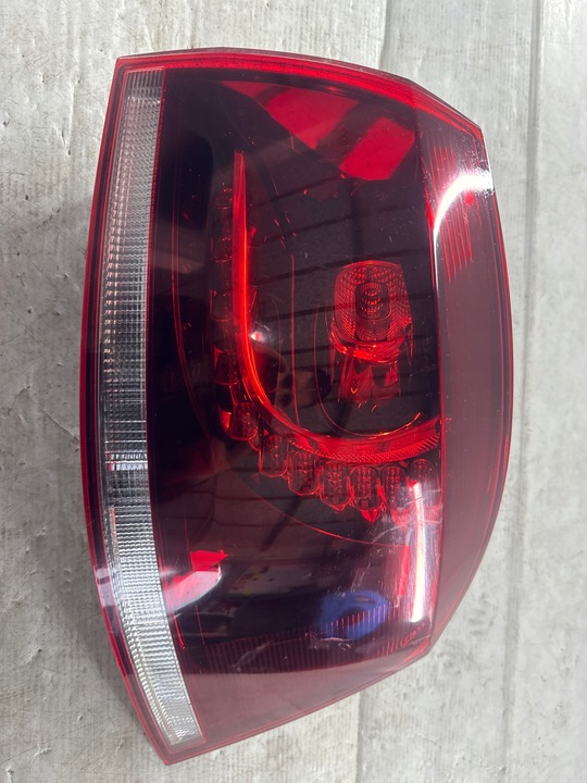 фото №1, Лампа права праві зад задня vw golf vi 6 cabrio 5k