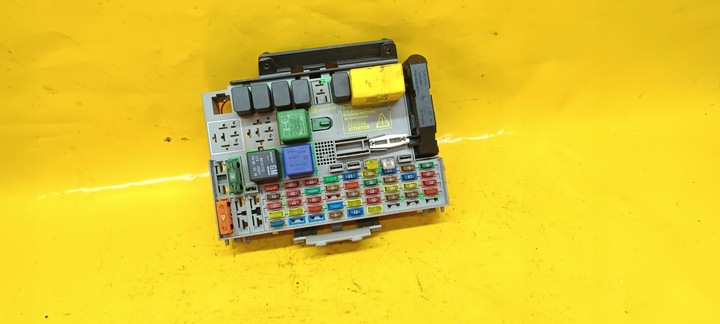 фото №1, Коробка запобіжників astra ii 24412497