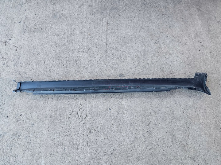 фото №11, Audi a4 b7 планка пороговая порога левая 8e0853859