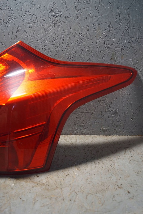 фото №11, Ford focus mk3 hb лампа правый зад s2057