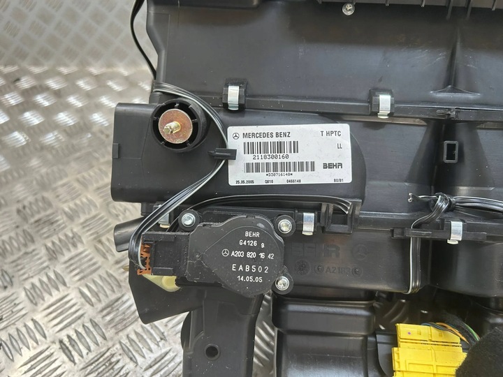 фото №5, Отопитель комплектная европа mercedes w211 3.0 2118300160